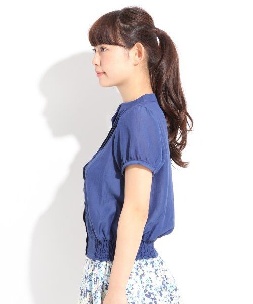 LOWRYS FARM（ローリーズファーム）の「Ｇベーシックスタンドフレンチスリーブ（トップス・レディース・オフ/アイボリー/ネイビー・Ｍ/Ｌ）」の4枚目の写真