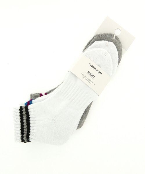 GLOBAL WORK（グローバルワーク）の「３ピースラインソックス（アクセサリー・メンズ・ロング05/アンクル08・25～27cm）」の2枚目の写真