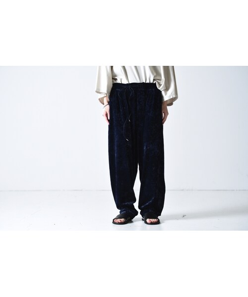 Edwina Horl（エドウィナホール）の「Edwina Horl クラッシュベロア定番紐パンツ OVIE STUDIO限定（その他パンツ・レディース・ブラック/グレー/ブルー・S/M）」の3枚目の写真