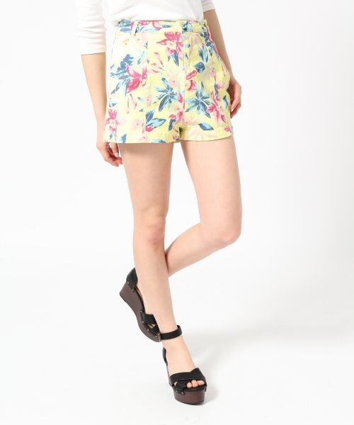 Heather(ヘザー)の「トロピカルショートパンツ(パンツ・レディース・イエロー/ネイビー・S/M)」の1枚目の写真