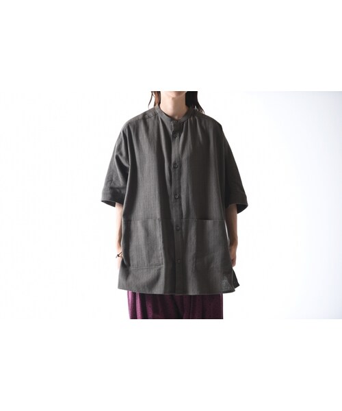 YANTOR(ヤントル)の「YANTOR Amunzen Box Shirts charcoal gray(シャツ/ブラウス・レディース・グレー・S/M)」の1枚目の写真