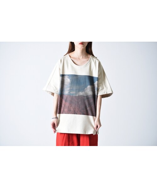YANTOR(ヤントル)の「YANTOR Himaraya Cut Sewn(Tシャツ/カットソー・レディース・ホワイト/グレー・M/F)」の1枚目の写真