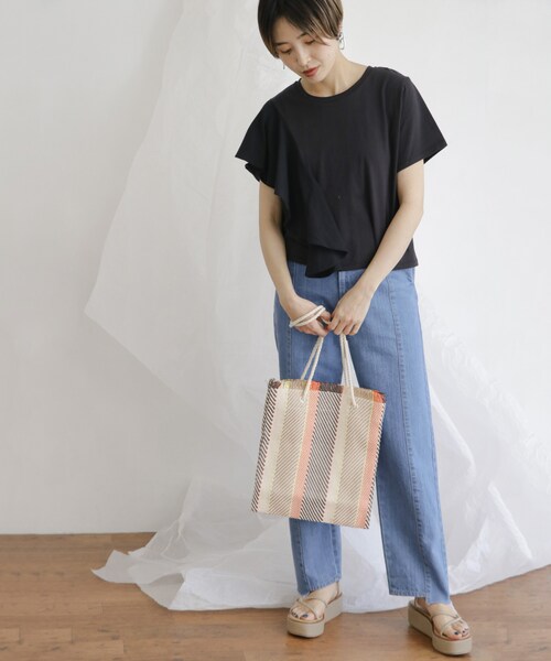 KBF(ケイビーエフ)の「【TGC着用アイテム】 マルチストライプトート(バッグ・レディース・WHT×BLK/ORG×BRN・one)」の6枚目の写真