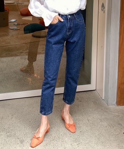 DHOLIC(ディーホリック)の「セミテーパードデニムパンツ(デニムパンツ・レディース・その他/ブルー/ホワイト・S/M)」の1枚目の写真