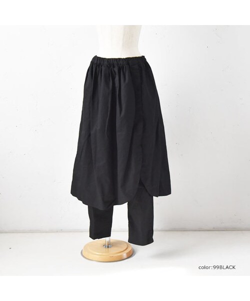 tumugu（ツムグ）の「tumugu: コットンツイル スカート付パンツ 