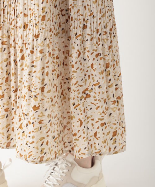 studio CLIP(スタディオクリップ)の「プリント消しプリーツスカート(スカート・ブラック/ベージュ)」の8枚目の写真