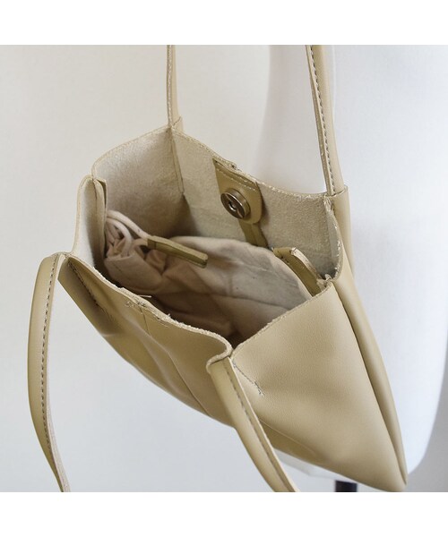 no brand(ノーブランド)の「巾着ショルダーBAG(ハンドバッグ・レディース・その他)」の13枚目の写真