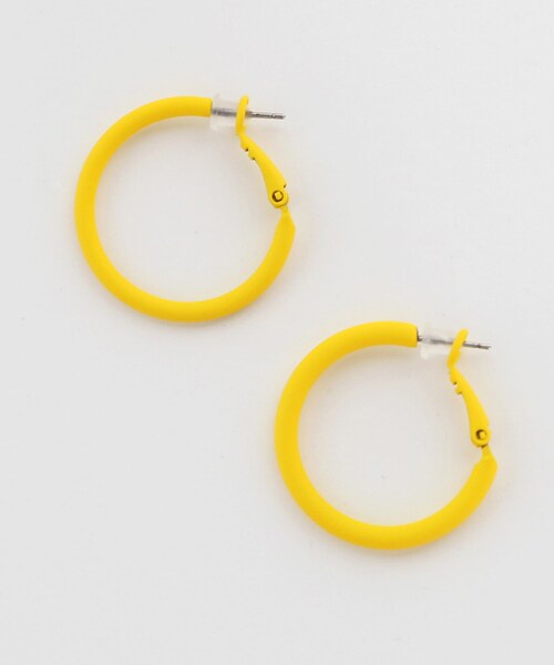 DHOLIC（ディーホリック）の「コーティングフープピアス（ピアス（両耳用）・レディース・ホワイト/イエロー/ピンク/オレンジ・FREE）」の2枚目の写真