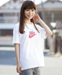 NIKE | ナイキ ウィメンズ フューチュラ BOY S/S Tシャツ(Tシャツ/カットソー)
