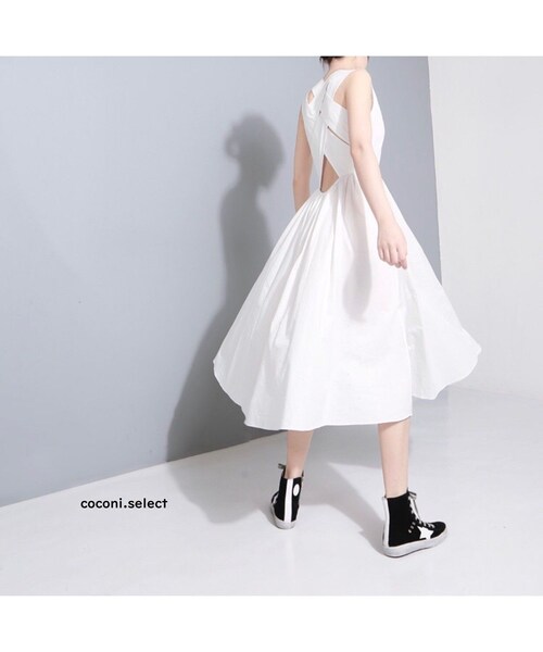 no brand(ノーブランド)の「CO165: 後ろ姿が♡膝丈ワンピース(ワンピース・レディース・その他)」の5枚目の写真