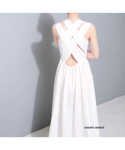no brand(ノーブランド)の「CO165: 後ろ姿が♡膝丈ワンピース(ワンピース・レディース・その他)」の6枚目の写真