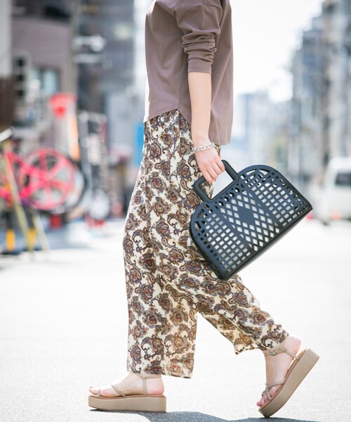 KBF+（ケービーエフプラス）の「KBF+ イージーウエストエスニックパンツ（パンツ・レディース・GREEN/IVORY/BROWN・one）」の4枚目の写真