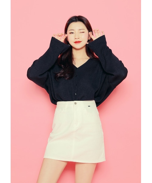 HOTPING(ホッピン)の「Vネックルーズニットカーディガン(カーディガン/ボレロ・レディース・White/Pink/Yellow/Other・フリーサイズ/L-2XL)」の4枚目の写真