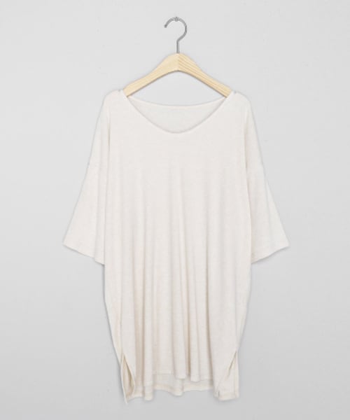 DHOLIC（ディーホリック）の「UネックボクシースリットヘムTシャツ（Tシャツ/カットソー・レディース・イエロー/その他/ピンク/ブラック/グリーン・FREE）」の5枚目の写真