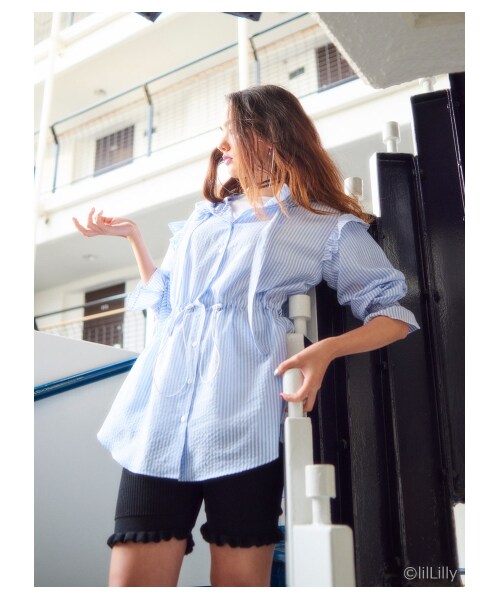 lilLilly（リルリリー）の「フーデッドシャツジャケット（トップス・レディース・WHITE/BLUE/BLACK・FREE）」の3枚目の写真