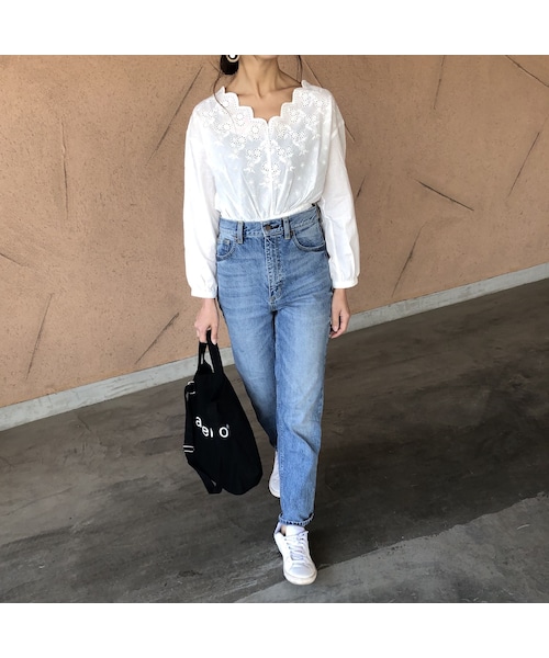 copine（コピン）の「大人可愛い！ウエストシャーリングパンチングレースブラウス(3color)【クリックポスト対象商品】（シャツ/ブラウス・レディース・その他）」の6枚目の写真