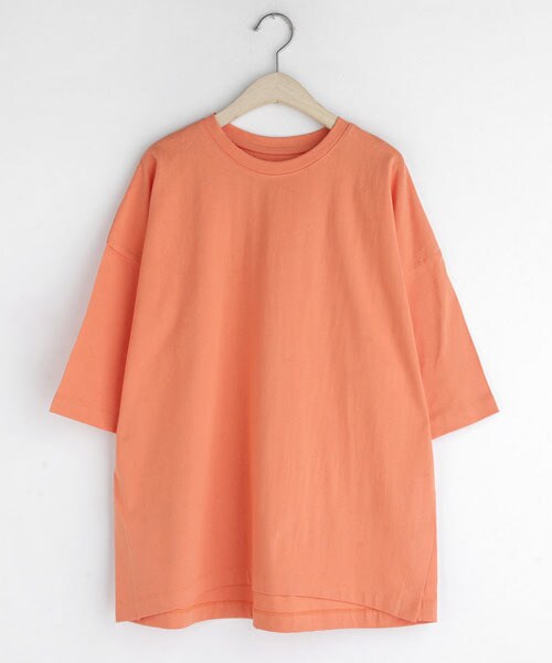 DHOLIC(ディーホリック)の「ハーフスリーブスリットボクシーTシャツ(Tシャツ/カットソー・レディース・ホワイト/オレンジ/ブルー/パープル・FREE)」の4枚目の写真