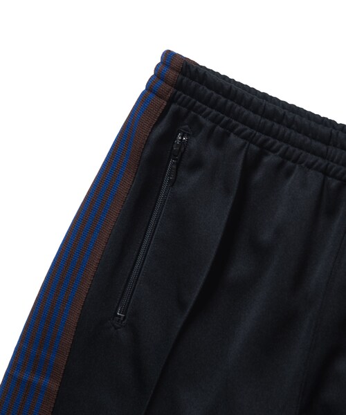 Needles（ニードルス）の「別注トラックパンツ（パンツ・メンズ・BLK/BRN・XS/S/M/MODEL:180cm SIZE:3）」の13枚目の写真
