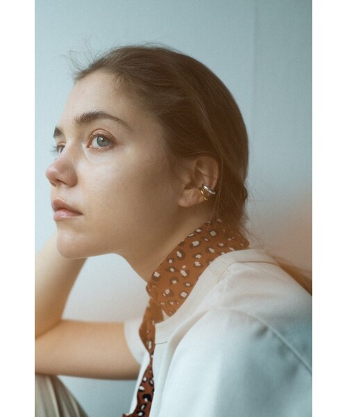 Handmade（ハンドメイド）の「big ear cuf  　silver（ピアス（片耳用）・レディース・その他）」の4枚目の写真