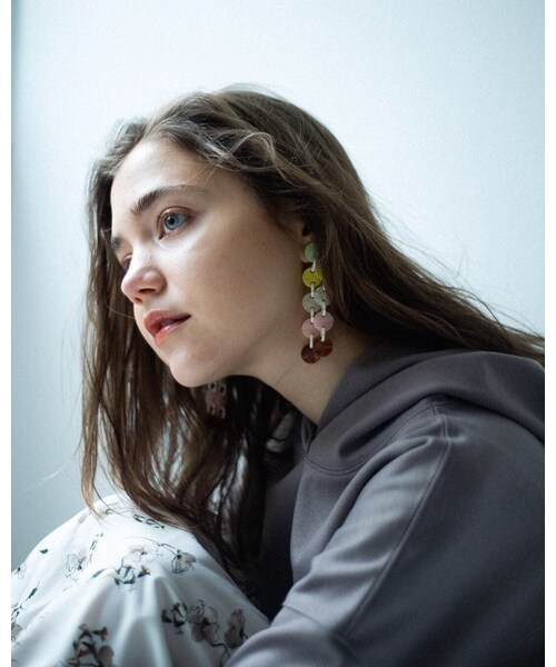 Handmade(ハンドメイド)の「9 series pierce mulchcolor(ピアス(両耳用)・レディース・その他)」の4枚目の写真