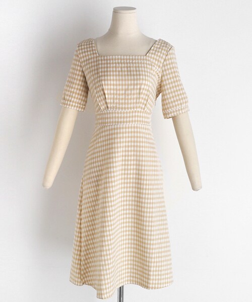 DHOLIC（ディーホリック）の「バックレースアップギンガムチェックワンピース（ワンピース・レディース・レッド/ブラック/ベージュ・FREE）」の3枚目の写真