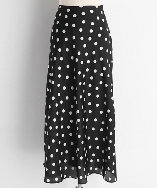 DHOLIC（ディーホリック）の「フレアロングドットスカート（スカート・レディース・ホワイト/ブラック・S/M）」の2枚目の写真