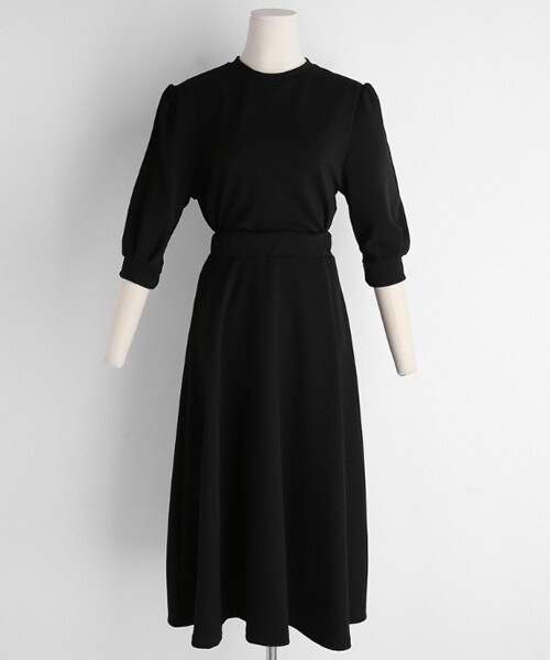 DHOLIC(ディーホリック)の「パフスリーブTシャツ&フレアスカートSET(つなぎ/オールインワン・レディース・ブルー/ブラック/レッド・FREE)」の2枚目の写真