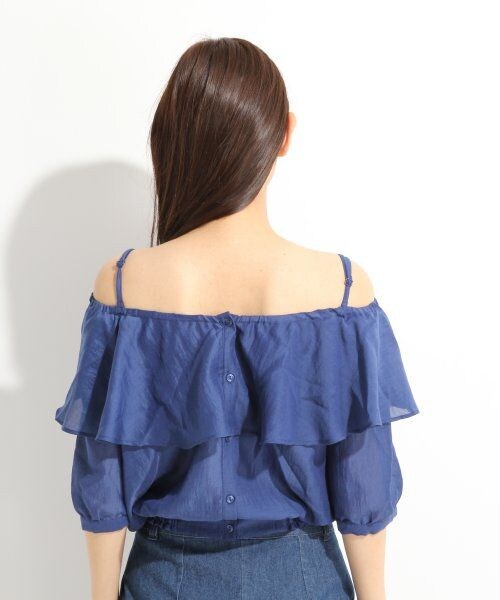 LOWRYS FARM（ローリーズファーム）の「Ｇベーシックオフショルショートスリーブ（トップス・レディース・オフ/アイボリー/ネイビー・Ｍ/Ｌ）」の5枚目の写真