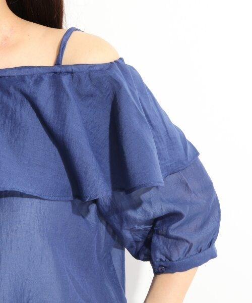 LOWRYS FARM（ローリーズファーム）の「Ｇベーシックオフショルショートスリーブ（トップス・レディース・オフ/アイボリー/ネイビー・Ｍ/Ｌ）」の9枚目の写真