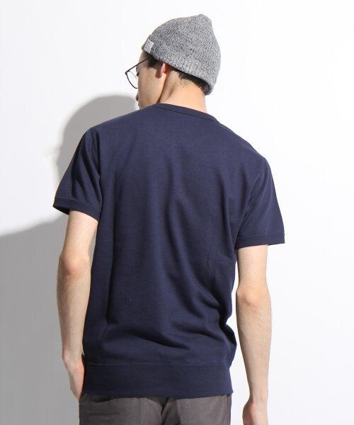 LOWRYS FARM(ローリーズファーム)の「30/ウラケプリントS/S(トップス・メンズ・オフ/ネイビー・M)」の4枚目の写真