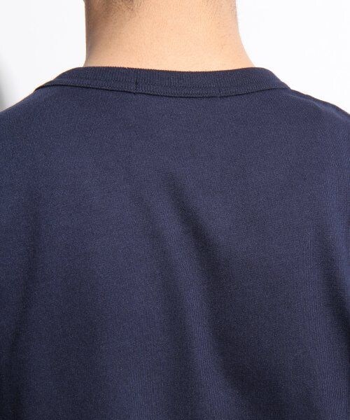 LOWRYS FARM(ローリーズファーム)の「30/ウラケプリントS/S(トップス・メンズ・オフ/ネイビー・M)」の9枚目の写真