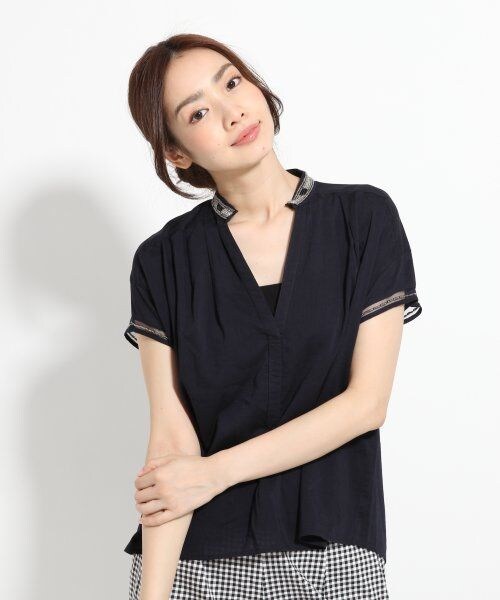 GLOBAL WORK(グローバルワーク)の「【WEB限定先行予約】ビジュースキッパー半袖(トップス・レディース・ホワイト06/ストライプ82/ネイビー88・S/M/L)」の2枚目の写真