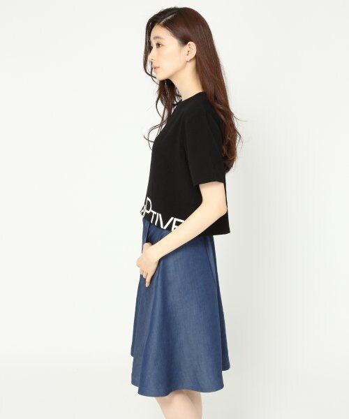 JEANASIS（ジーナシス）の「ヘムロゴシャツプルオーバーSS（トップス・レディース・オフホワイト/ブラック・FREE）」の5枚目の写真