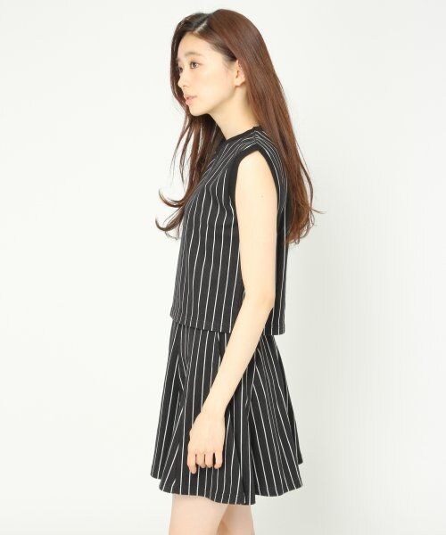 JEANASIS（ジーナシス）の「ピンストセットアップワンピース（ワンピース/ドレス・レディース・ホワイト系その他/ブラック系その他・FREE）」の3枚目の写真