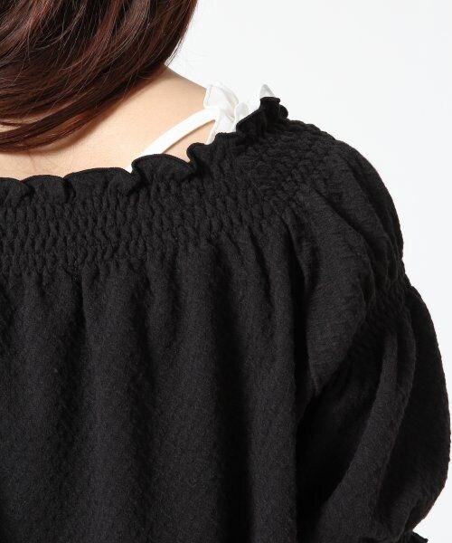 Heather(ヘザー)の「シャーリングジャガードカットソー(トップス・レディース・オフホワイト/ブラック・F)」の13枚目の写真