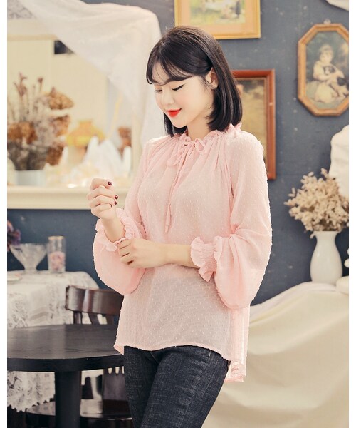 HOTPING(ホッピン)の「ネックリボンドットシアーブラウス(その他トップス・レディース・Pink/Yellow/Black・XS-S/M-L/XL-2XL)」の1枚目の写真