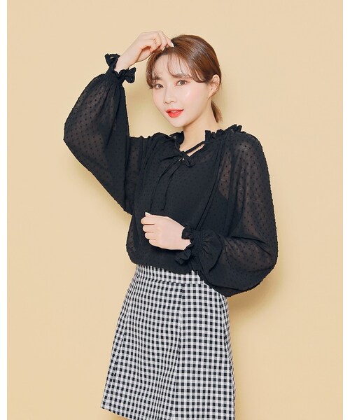 HOTPING(ホッピン)の「ネックリボンドットシアーブラウス(その他トップス・レディース・Pink/Yellow/Black・XS-S/M-L/XL-2XL)」の2枚目の写真