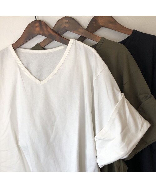 copine（コピン）の「ゆる可愛い！袖ロールアップVネックTシャツ (3color)【クリックポスト対象商品】（Tシャツ/カットソー・レディース・その他）」の14枚目の写真