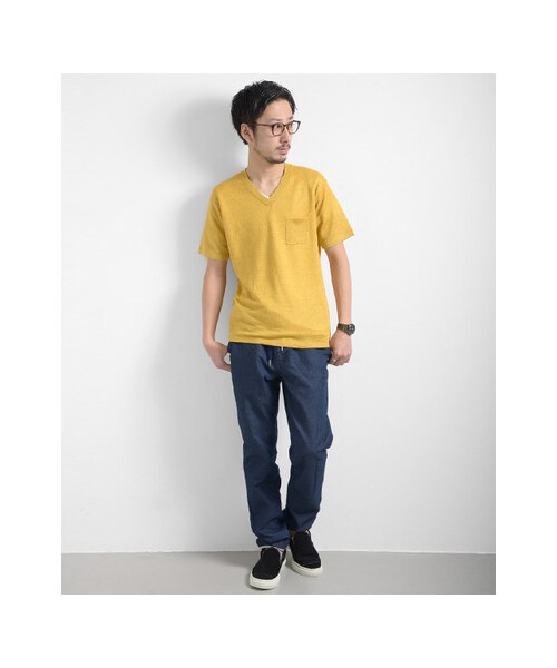 URBAN RESEARCH(アーバンリサーチ)の「フランダースVネックS/S KNIT TEE(トップス・メンズ・GRAY/YELLOW/NAVY/BLACK・M/L)」の15枚目の写真