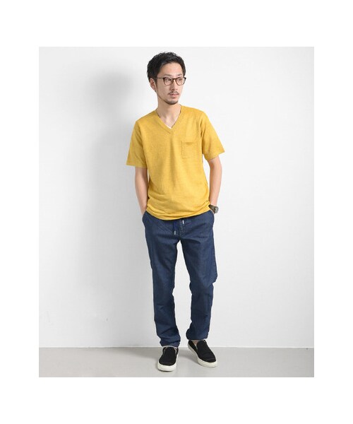 URBAN RESEARCH(アーバンリサーチ)の「フランダースVネックS/S KNIT TEE(トップス・メンズ・GRAY/YELLOW/NAVY/BLACK・M/L)」の14枚目の写真