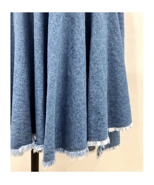 lilLilly（リルリリー）の「アシンメトリーヘムデニムロングスカート（スカート・レディース・WHITE/LT BLUE/BLUE・S/M）」の10枚目の写真