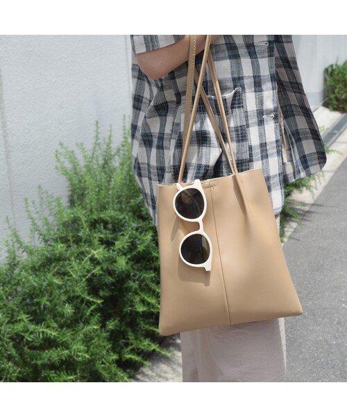 no brand（ノーブランド）の「[ RE-ARRIVAL ]Round Frame Sunglasses（サングラス・レディース・その他）」の4枚目の写真