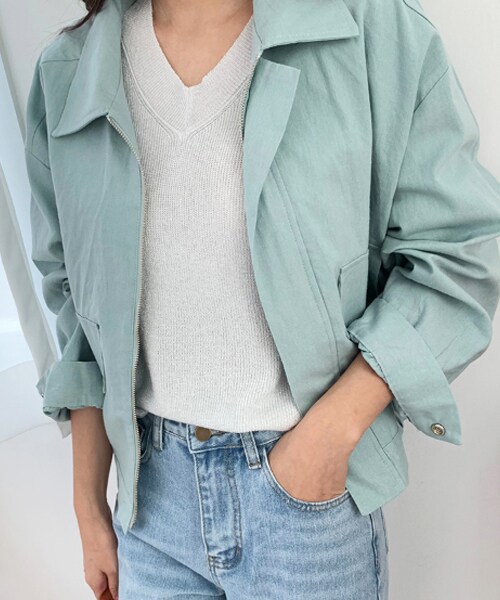 DHOLIC（ディーホリック）の「フラップカラージャンパー（ブルゾン・レディース・ピンク/グリーン/ベージュ・FREE）」の3枚目の写真