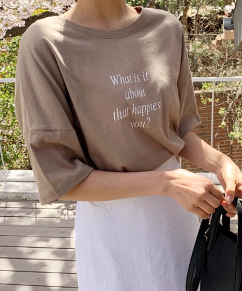 DHOLIC（ディーホリック）の「ハーフスリーブレタリングTシャツ（Tシャツ/カットソー・レディース・ホワイト/ブラウン/ピンク/ベージュ・FREE）」の2枚目の写真