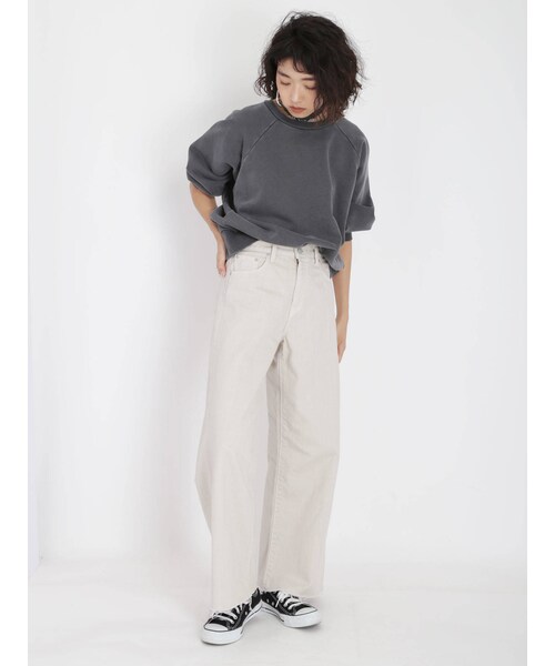 Ungrid（アングリッド）の「カットオフカラーワイドデニム（デニムパンツ・アイボリー/ベージュ・25ｲﾝﾁ/24ｲﾝﾁ/26ｲﾝﾁ）」の7枚目の写真