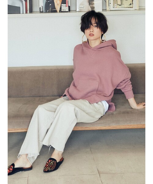 Ungrid（アングリッド）の「カットオフカラーワイドデニム（デニムパンツ・アイボリー/ベージュ・25ｲﾝﾁ/24ｲﾝﾁ/26ｲﾝﾁ）」の18枚目の写真