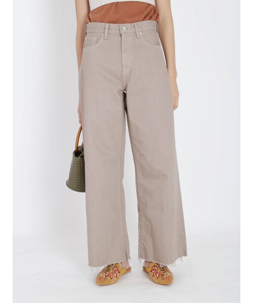 Ungrid（アングリッド）の「カットオフカラーワイドデニム（デニムパンツ・アイボリー/ベージュ・25ｲﾝﾁ/24ｲﾝﾁ/26ｲﾝﾁ）」の12枚目の写真