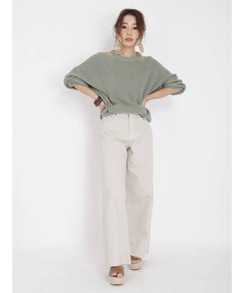 Ungrid（アングリッド）の「カットオフカラーワイドデニム（デニムパンツ・アイボリー/ベージュ・25ｲﾝﾁ/24ｲﾝﾁ/26ｲﾝﾁ）」の6枚目の写真