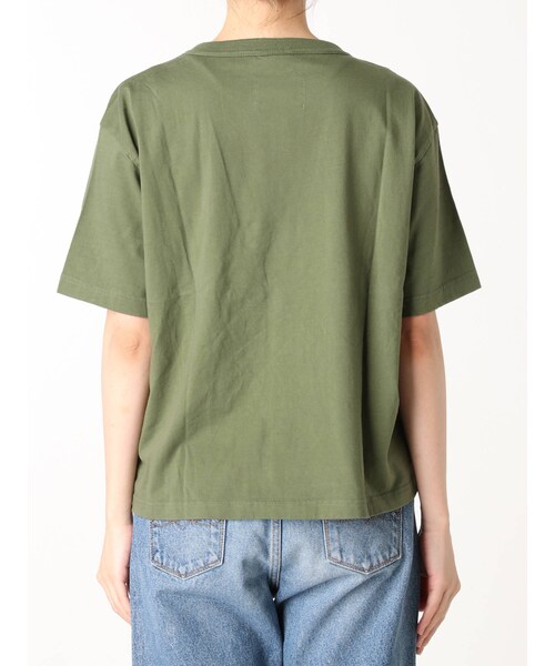 Ungrid(アングリッド)の「Champion別注 ショートルーズTee(Tシャツ/カットソー・カーキ/ブラック/ピンク・F)」の13枚目の写真