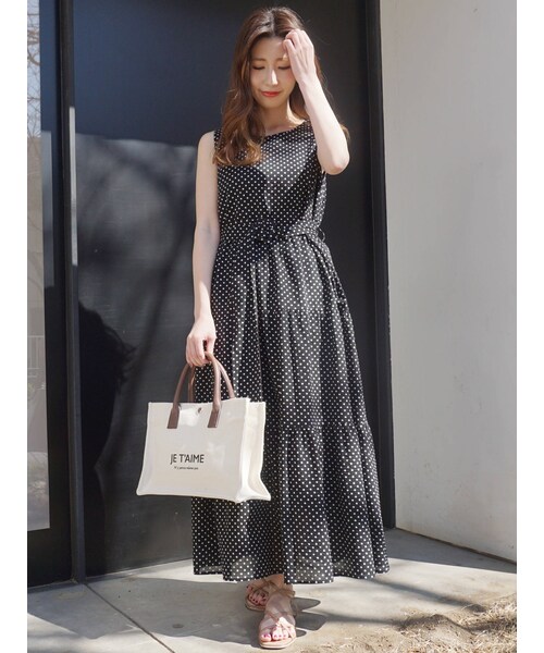 MERCURYDUO（マーキュリーデュオ）の「ドット柄ティアードマキシ